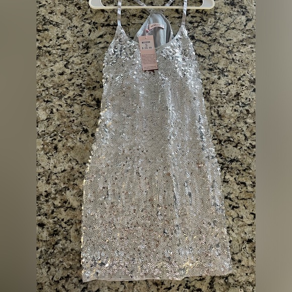 Silver Manor sequence dress size S - Picture 4 of 7